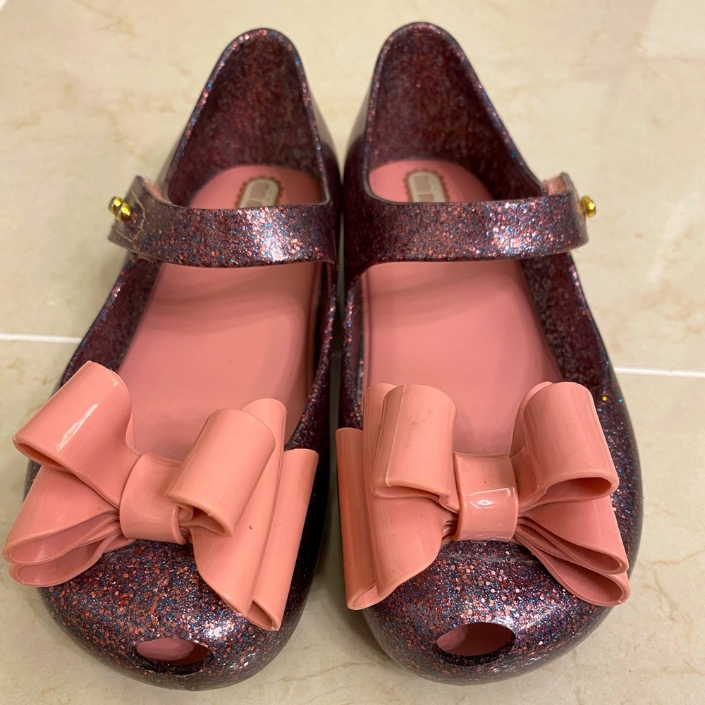 Mini Melissa size 10